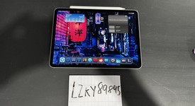 Good
													Apple iPad Pro 11" 2nd Gen 2020 - Verizon, Silver, 128 GB, A2068, photo 1 of 8