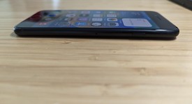 Good
													Apple iPhone SE 3rd Gen 2022 - Unlocked, Midnight, 128 GB, A2595, photo 4 of 14