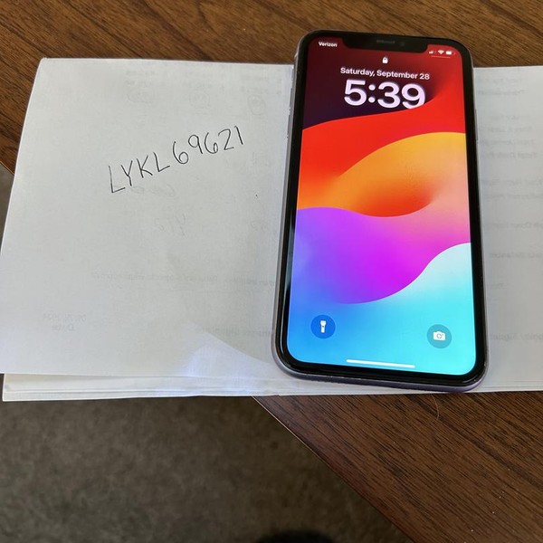 Apple iPhone 11 - Unlocked, 128 GB, Purple, A2111