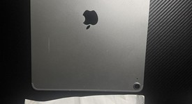 Good
													Apple iPad Air 13" (M2) 2024 - Unlocked, Gray, 128 GB, A2899, photo 1 of 2