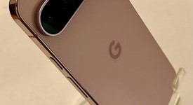 Good
													Google Pixel 9 Pro - Unlocked, Rose, 256 GB, 16 GB, GR83Y, photo 3 of 5