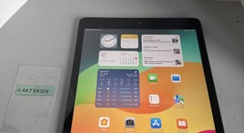 Good
													Apple iPad 9th Gen - Unlocked, Gray, 64 GB, A2603, photo 1 of 5