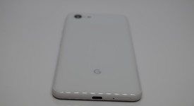 Mint
													Google Pixel 3 XL - Unlocked, White, 128 GB, Google Edition, photo 1 of 9