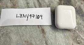 Used
													Apple AirPods 1st Gen - Lightning Case, photo 2 of 4