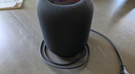Mint
													Apple HomePod 2nd Gen - Midnight, photo 1 of 3