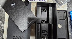 Mint
													Motorola Edge Plus (2023) - Unlocked, Black, 512 GB, 8 GB, photo 3 of 12