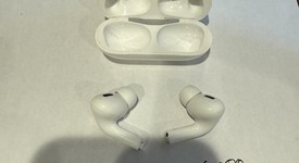 Used
													Apple AirPods Pro 2 - Lightning, photo 2 of 4