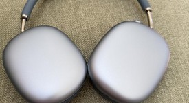 Used
													Apple AirPods Max - Sky Blue, photo 2 of 6