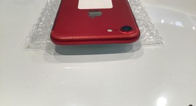 Good
													Apple iPhone 7 - Verizon, Red, 128 GB, A1660, photo 4 of 6