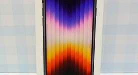 New
													Apple iPhone SE 3rd Gen 2022 - Verizon, Midnight, 64 GB, A2595, photo 1 of 6