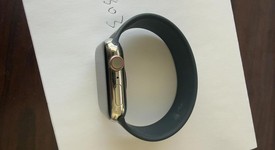 Good
													Apple Watch Series 7 45mm - Unlocked, Silver, A2477 - Cellular, Stainless, photo 4 of 8