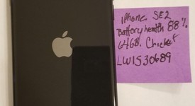 Good
													Apple iPhone SE 2nd Gen 2020 - Cricket, Black, 64 GB, A2275, photo 2 of 2