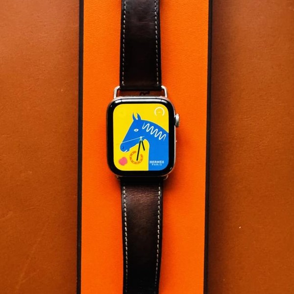 Apple Watch Series 4 44mm - Unlocked, Silver, A1976 - Cellular, Hermes