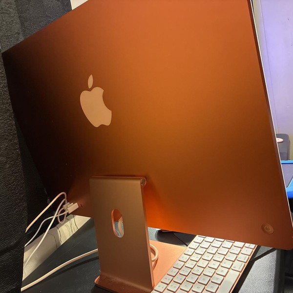 iMac 2021 24 inch - 256 GB, Orange, 8 GB, Apple M1