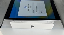 Good
													Apple iPad 5th Gen - Wi-Fi, Gray, 32 GB, A1822, photo 4 of 7