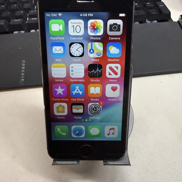 Apple iPhone 5S - Cricket, 16 GB, Grey, A1533