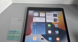 Fair
													Apple iPad 9th Gen - Wi-Fi, Silver, 64 GB, A2602, photo 1 of 5
