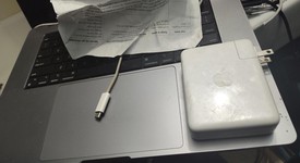 Good
													MacBook Pro 2023 - 16" - Apple M2 Max, Gray, 1 TB, 96 GB, photo 5 of 9