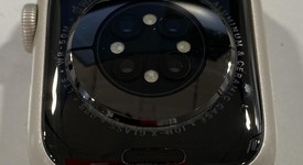 Good
													Apple Watch Series 7 41mm - Unlocked, Starlight, A2475 - Cellular, Aluminum, photo 2 of 4