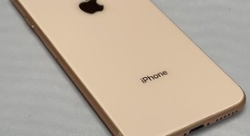 Good
													Apple iPhone 8 - Unlocked, Gold, 64 GB, A1905, GSM, photo 4 of 7