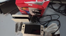Mint
													Nintendo Switch - OLED - White, 64 GB, photo 1 of 5