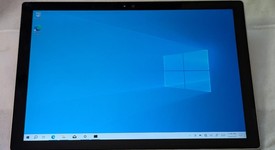 Good
													Microsoft Surface Pro 3 - Wi-Fi, Silver, 256 GB, photo 2 of 7