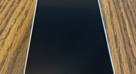 Good
													Apple iPhone 16e - Unlocked, White, 128 GB, A3212, photo 3 of 7