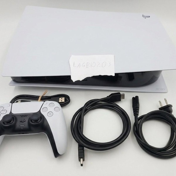 PlayStation 5 Digital Edition (2020) - 825 GB, White, Digital Edition
