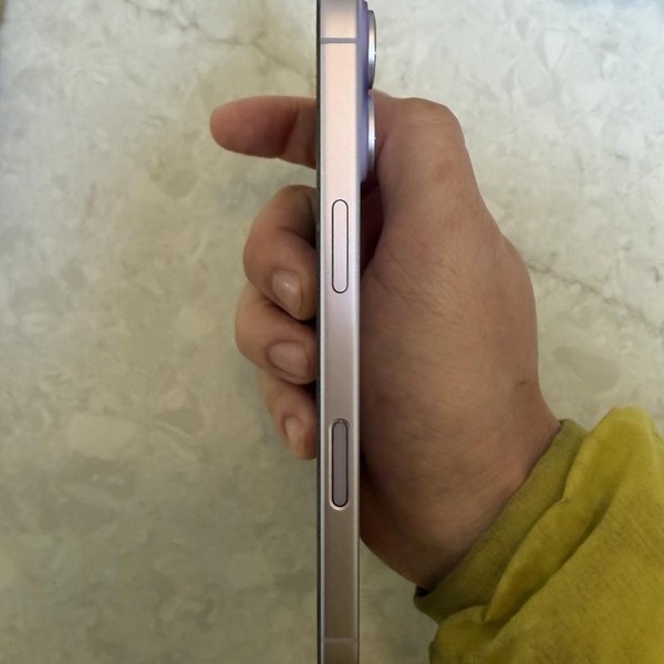 Apple iPhone 17 - Unlocked, 256 GB, Lavender, A3258