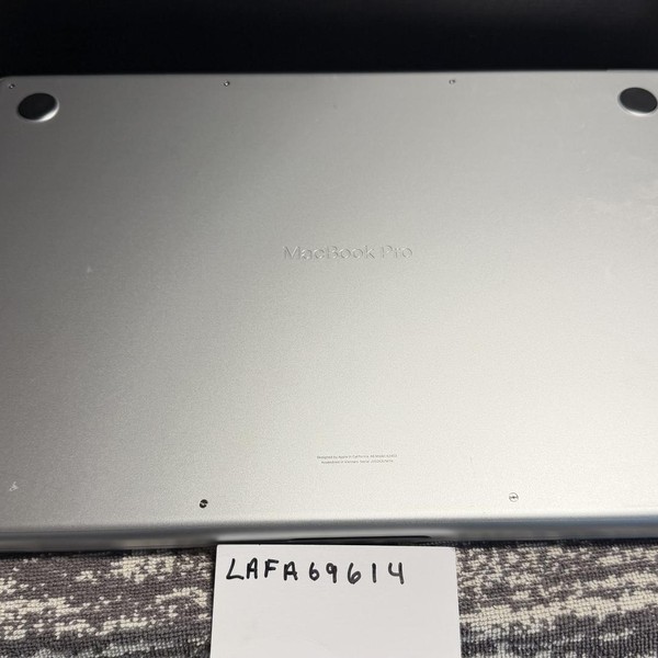 MacBook Pro 2024 - 16 inch - 1 TB, Silver, 48 GB, Apple M4 Pro 14-core