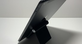 Mint
													Apple iPad 9th Gen - Unlocked, Gray, 64 GB, A2603, photo 2 of 6