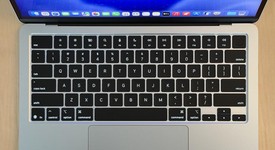 Mint
													MacBook Air 2025 (M4) - 13" - Apple M4, Sky Blue, 1 TB, 24 GB, photo 3 of 12