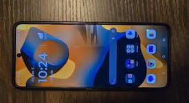 Mint
													Motorola Razr (2024) - Metro by T-Mobile, Gray, 256 GB, 8 GB, photo 2 of 6