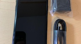 Good
													Samsung Galaxy S9 - Verizon, Black, 64 GB, SM-G960U, photo 3 of 8