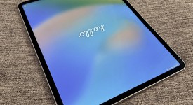 Good
													Apple iPad Pro 12.9" 4th Gen 2020 - Unlocked, Silver, 256 GB, A2069, photo 1 of 5