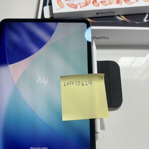 Apple iPad Pro 11 inch (M4) 2024 - Wi-Fi, 256 GB, Black, 8 GB, A2836, Standard Glass