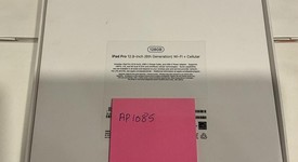 Mint
													Apple iPad Pro 12.9" 6th Gen 2022 - Unlocked, Silver, 128 GB, photo 2 of 6