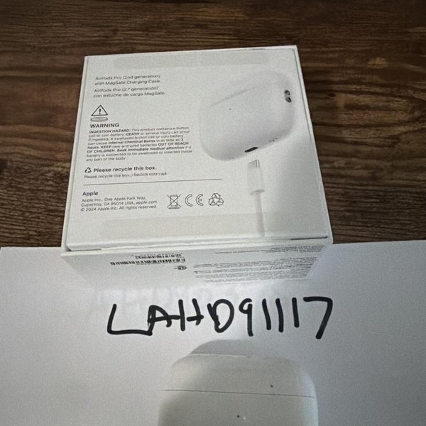 Apple AirPods Pro 2 - USB-C