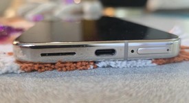 Mint
													Google Pixel 9 Pro XL - AT&T, Porcelain, 256 GB, 16 GB, GGX8B, photo 2 of 8