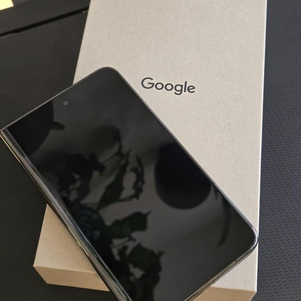 Google Pixel Fold - Unlocked, 256 GB, Obsidian, 12 GB, G9FPL