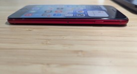 Good
													Apple iPhone SE 3rd Gen 2022 - Unlocked, Red, 128 GB, A2595, photo 4 of 15