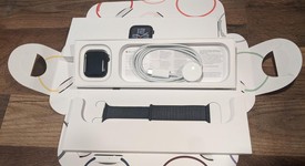 Good
													Apple Watch SE 2nd Gen 40mm - Midnight, A2722 - GPS, Aluminum, photo 1 of 15