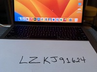 MacBook Pro 2017 (No Touch Bar) - 13"