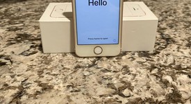 Good
													Apple iPhone SE 1st Gen 2016 - Unlocked, Rose Gold, 32 GB, A1662, photo 3 of 5
