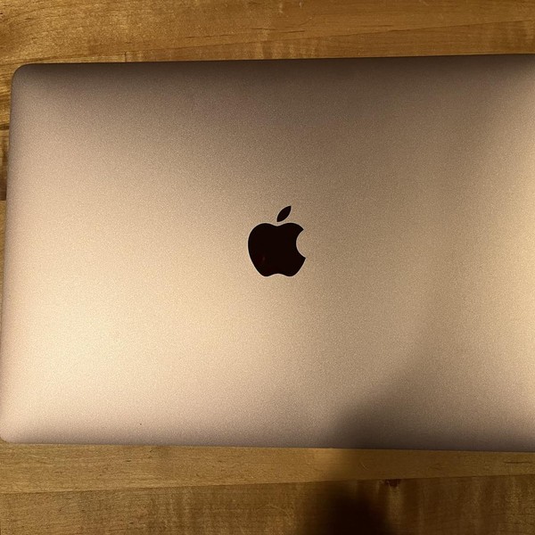 MacBook Air 2020 - 13 inch - 256 GB, Gold, 8 GB, Apple M1