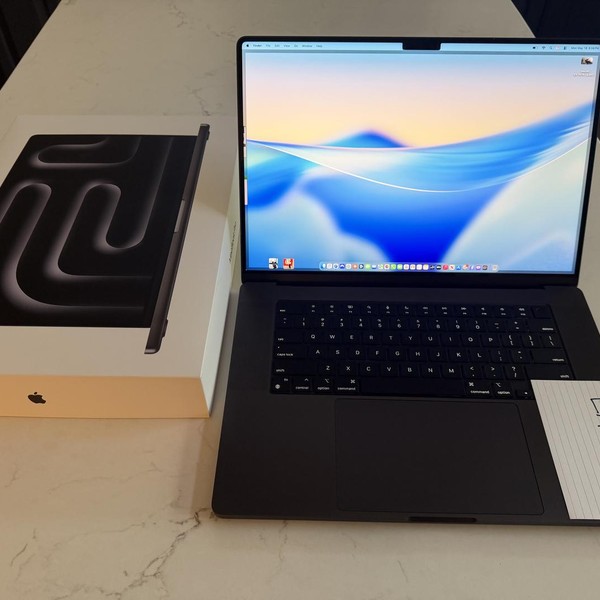 MacBook Pro 2024 - 16 inch - 512 GB, Space Black, 24 GB, Apple M4 Pro 14-core