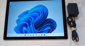 Good
													Microsoft Surface Pro 7 - I5, Platinum, 256 GB, 8 GB, photo 1 of 7