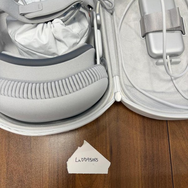 Apple Vision Pro - 256 GB