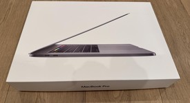 Mint
													MacBook Pro 2019 - 15" - I7, Gray, 1 TB, 32 GB, photo 2 of 10