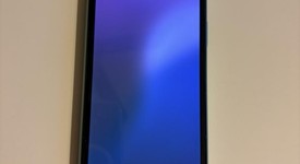 Good
													Apple iPhone 11 - AT&T, Green, 64 GB, A2111, photo 4 of 7